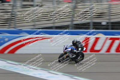media/Oct-15-2022-Fastrack Riders (Sat) [[9a18b22502]]/Level4/Start Finish 900am/
